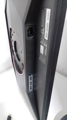 AOC Q27G4ZR 27