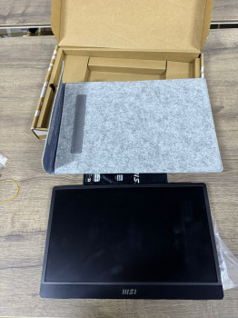 MSI 15.6