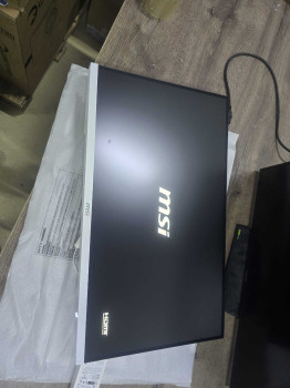 MSI 27