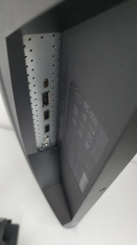 MSI 27