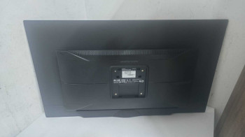GIGABYTE 31.5