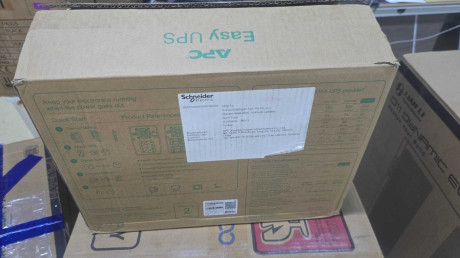 APC BVG2200I-GR Easy UPS 2200VA, 230V, AVR(OUTLET)