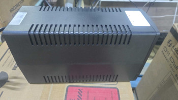 APC BVG2200I-GR Easy UPS 2200VA, 230V, AVR(OUTLET)
