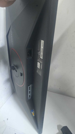 27 AOC Q27G4SRU 320HZ 1MS QHD FAST IPS GAM(OUTLET)