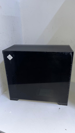 FSP CMT580B E-ATX GAMİNG KASA(OUTLET)