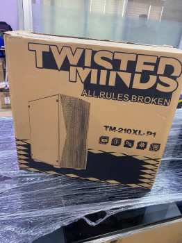 Twisted Minds TM-210XL-P1 KP650P Oyuncu Ka(OUTLET)