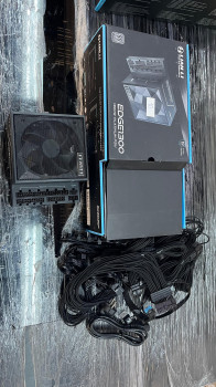Lian Li Edge.1300 Siyah 1300W 80+ Platinum(OUTLET)