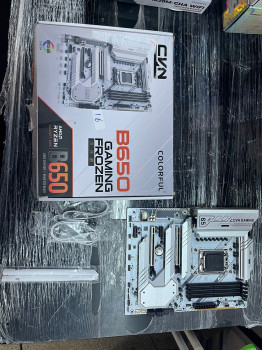 COLORFUL CVN B650 GAMING FROZEN V14 DDR5 7(OUTLET)