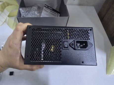 THERMALTAKE TR2 ST 750W PS-TRS-0750NNSAWE-(OUTLET)
