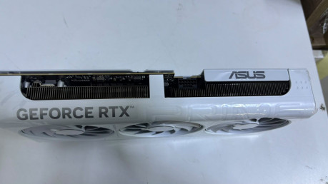 ASUS PRIME-RTX5070-O12G-WHITE 12GB 192BIT (OUTLET)
