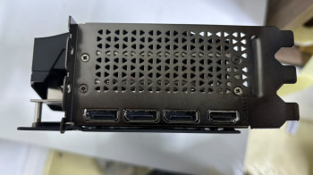 PNY RTX 5080 16GB GDDR7 256Bit (VCG508016T(OUTLET)