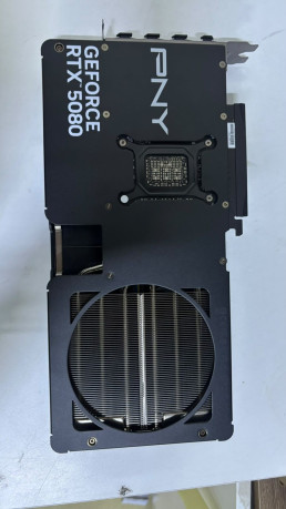 PNY RTX 5080 16GB GDDR7 256BIT(VCG508016DF(OUTLET)