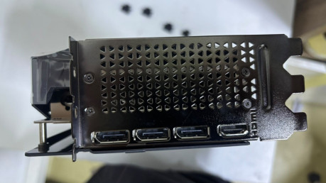 PNY RTX 5080 16GB GDDR7 256Bit (VCG508016T(OUTLET)