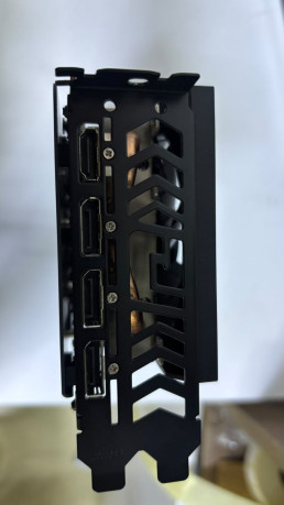 POWERCOLOR RX7700XT 12G-P GDDR6 192Bit(OUTLET)
