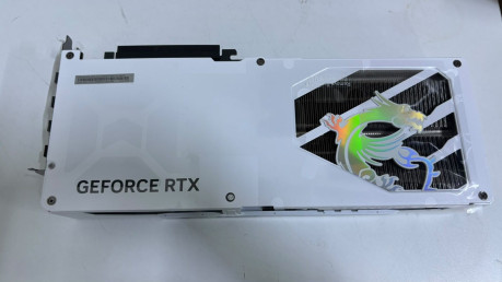 MSI GEFORCE RTX 5070 12G GAMING TRIO OC WH(OUTLET)