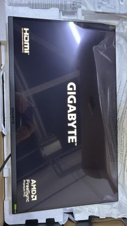 GIGABYTE MO27Q2A 27