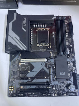 GIGABYTE Z790 D INTEL LGA 1700 DDR4 5333MH(OUTLET)