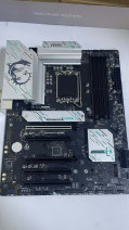 MSI B760 GAMING PLUS WIFI DDR4 M.2 ATX 170(OUTLET)