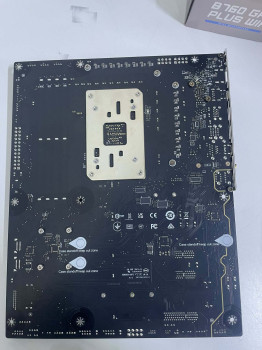 MSI X870 GAMING PLUS WIFI ANAKART(OUTLET)