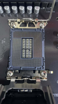 GIGABYTE Z790 D INTEL LGA 1700 DDR4 5333MH(OUTLET)