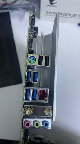 COLORFUL BATTLE-AX B860M-GHA WIFI V20 DDR5(OUTLET)