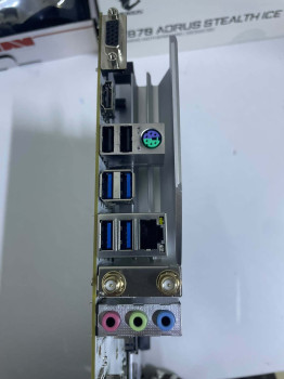 COLORFUL BATTLE-AX B760M-G WHITE WIFI V20 (OUTLET)