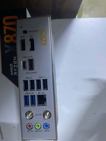 COLORFUL CVN B850I GAMING FROZEN V14 DDR5 (OUTLET)