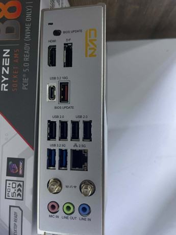 COLORFUL CVN B850I GAMING FROZEN V14 DDR5 (OUTLET)