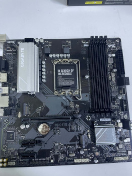 GIGABYTE B760M D3HP D5 5600MHZ(OC) MATX 17(OUTLET)