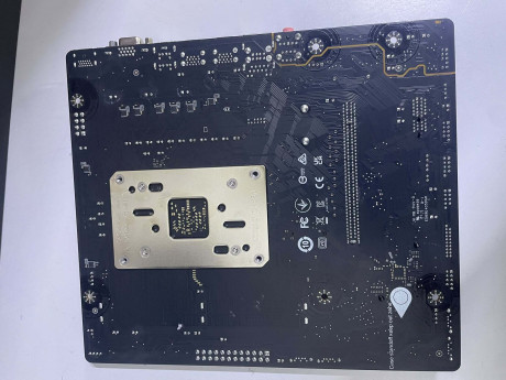 MSI PRO A620M-E AMD A620 AM5 SOKET DDR5 60(OUTLET)