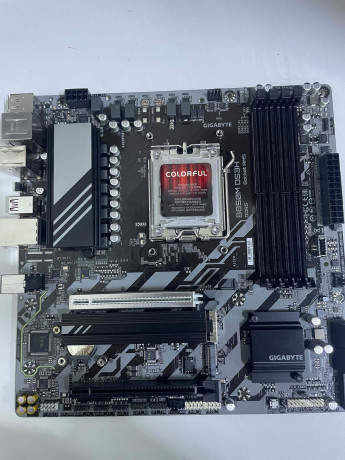 GIGABYTE ANAKART AMD AM5 MATX B850M DS3H(OUTLET)