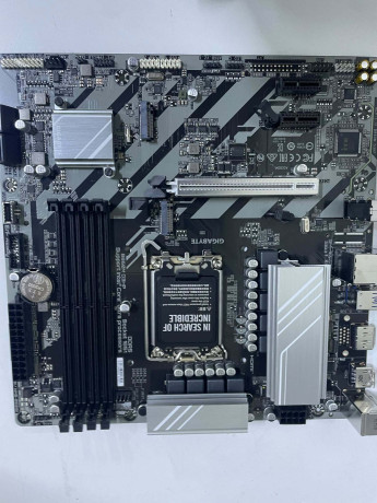GIGABYTE B860M D3HP INTEL LGA1851 MATX ANA(OUTLET)