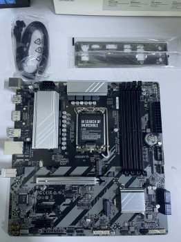 GIGABYTE B860M D3HP INTEL LGA1851 MATX ANA(OUTLET)