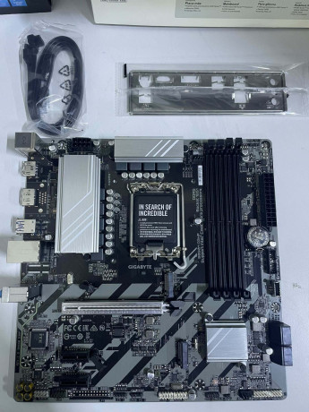 GIGABYTE B860M D3HP INTEL LGA1851 MATX ANA(OUTLET)