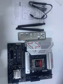 COLORFUL BATTLE-AX B860M-E WIFI V20 DDR5 7(OUTLET)