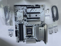 ASUS B850 MAX GAMING WIFI W AMD AM5 DDR5 A(OUTLET)