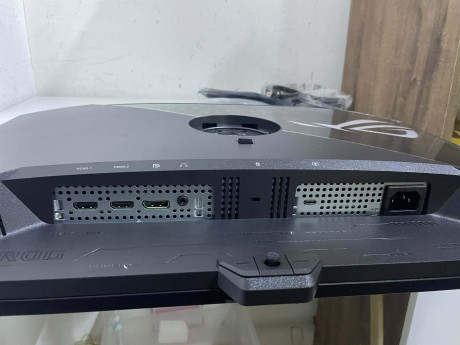 ASUS ROG STRIX XG27AQDMES 26.5