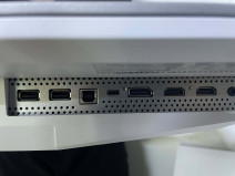 MSI MPG 321URXW QD-OLED 31.5