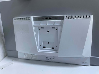 MSI MPG 321URXW QD-OLED 31.5