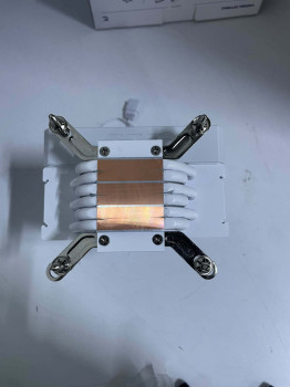 SEGOTEP Frozen Tower T6 Beyaz 120mm Hava S(OUTLET)