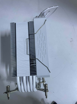SEGOTEP Frozen Tower T6 Beyaz 120mm Hava S(OUTLET)