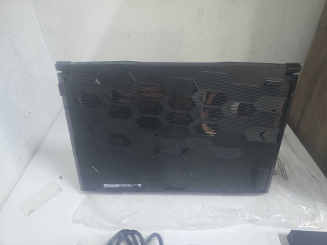 MSI KATANA 17 HX B14WFK216XTR NOTEBOOK(OUTLET)