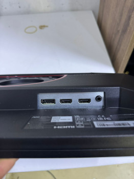 AOC 25G4KUR 24.5