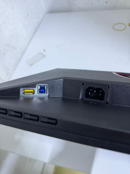 AOC 25G4KUR 24.5