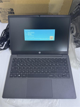 HP 245 G10 D0NZ6ES RYZEN 5-7520U 8GB 512SS(OUTLET)